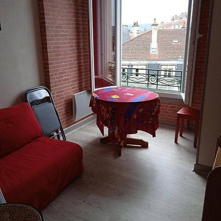 Vichy -Appartement Coquet 2 Pieces - Centre Ville المظهر الخارجي الصورة